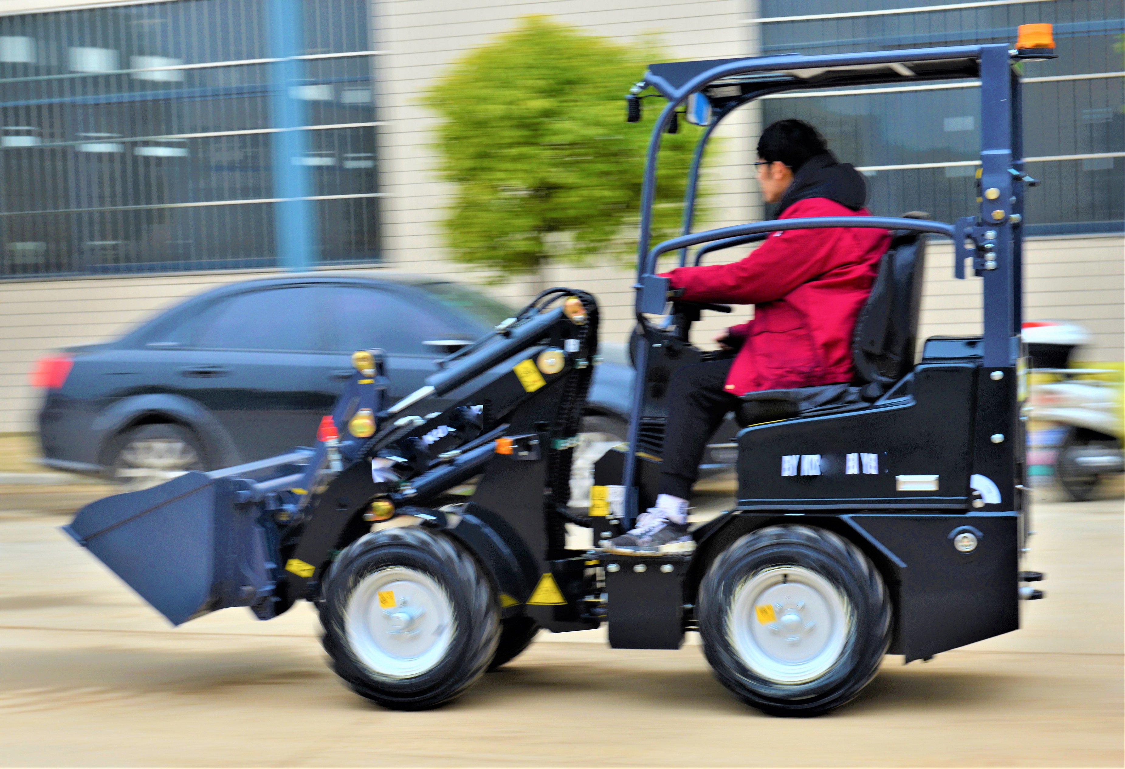Mini cargadora de ruedas 800 para uso en jardines agrícolas